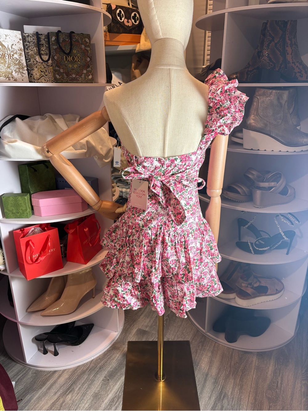 Hello Molly ruffled out one shoulder cutout dress white in floral pink small nwt - Picture 6 of 9